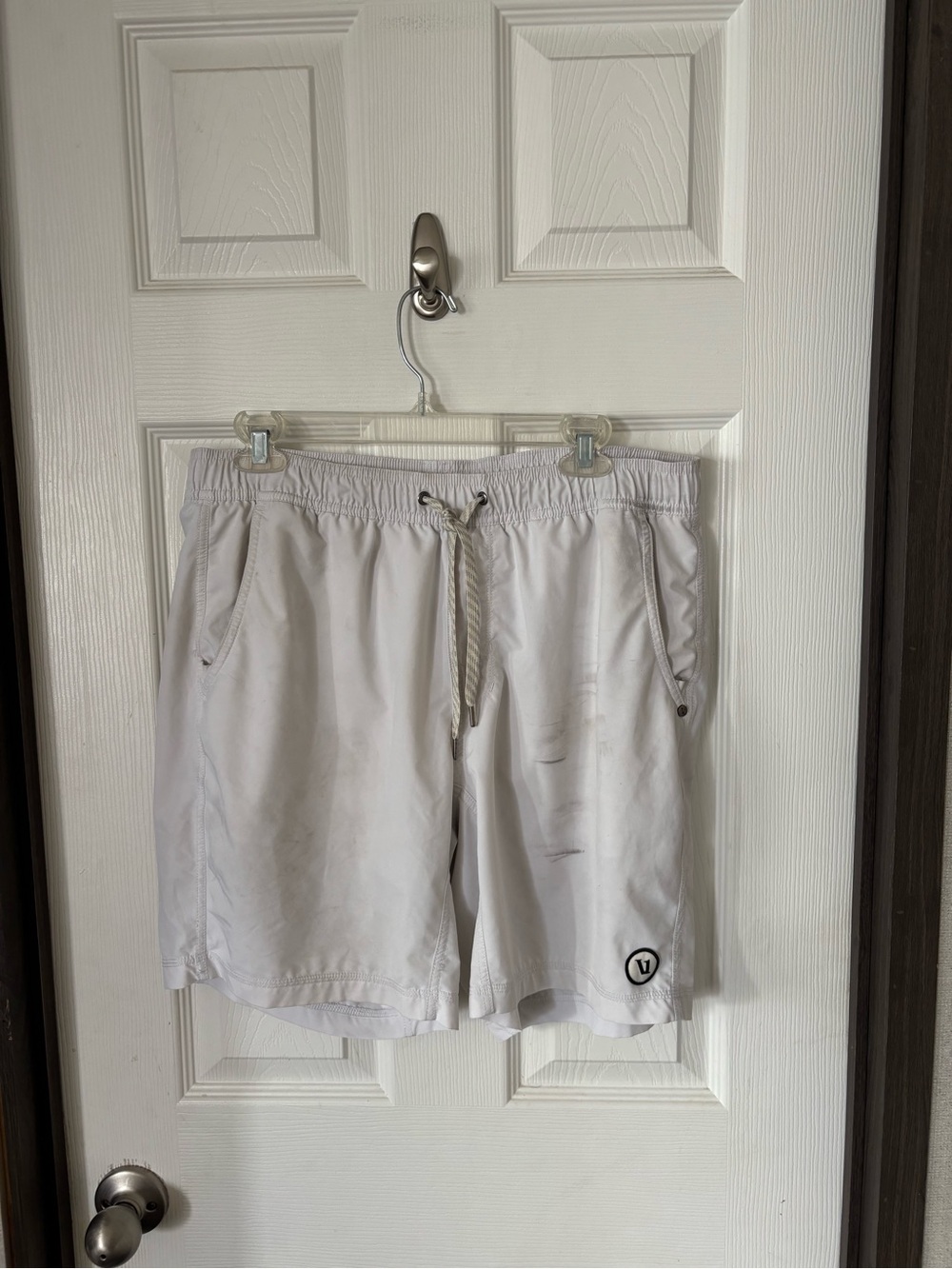 Vuori White Casual Shorts with Logo Tab